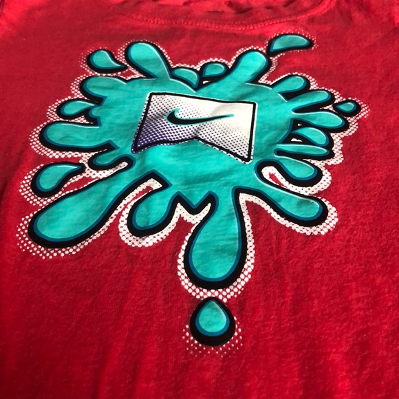 Nike tee - Picture 2 of 3